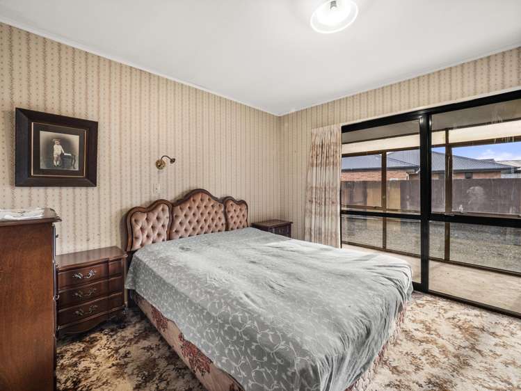 2/260 Moore Street Ashburton_8