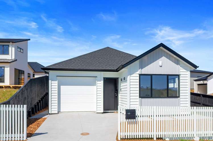 52 Whakairo Crescent_0