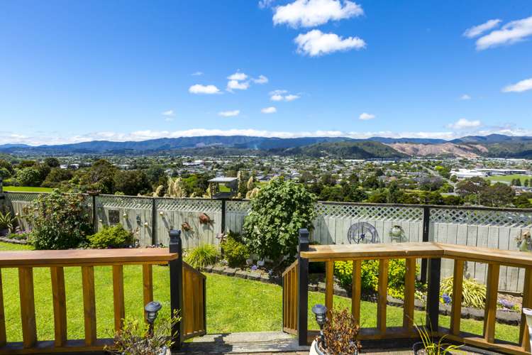 17 Birkinshaw Grove Riverstone Terraces_8