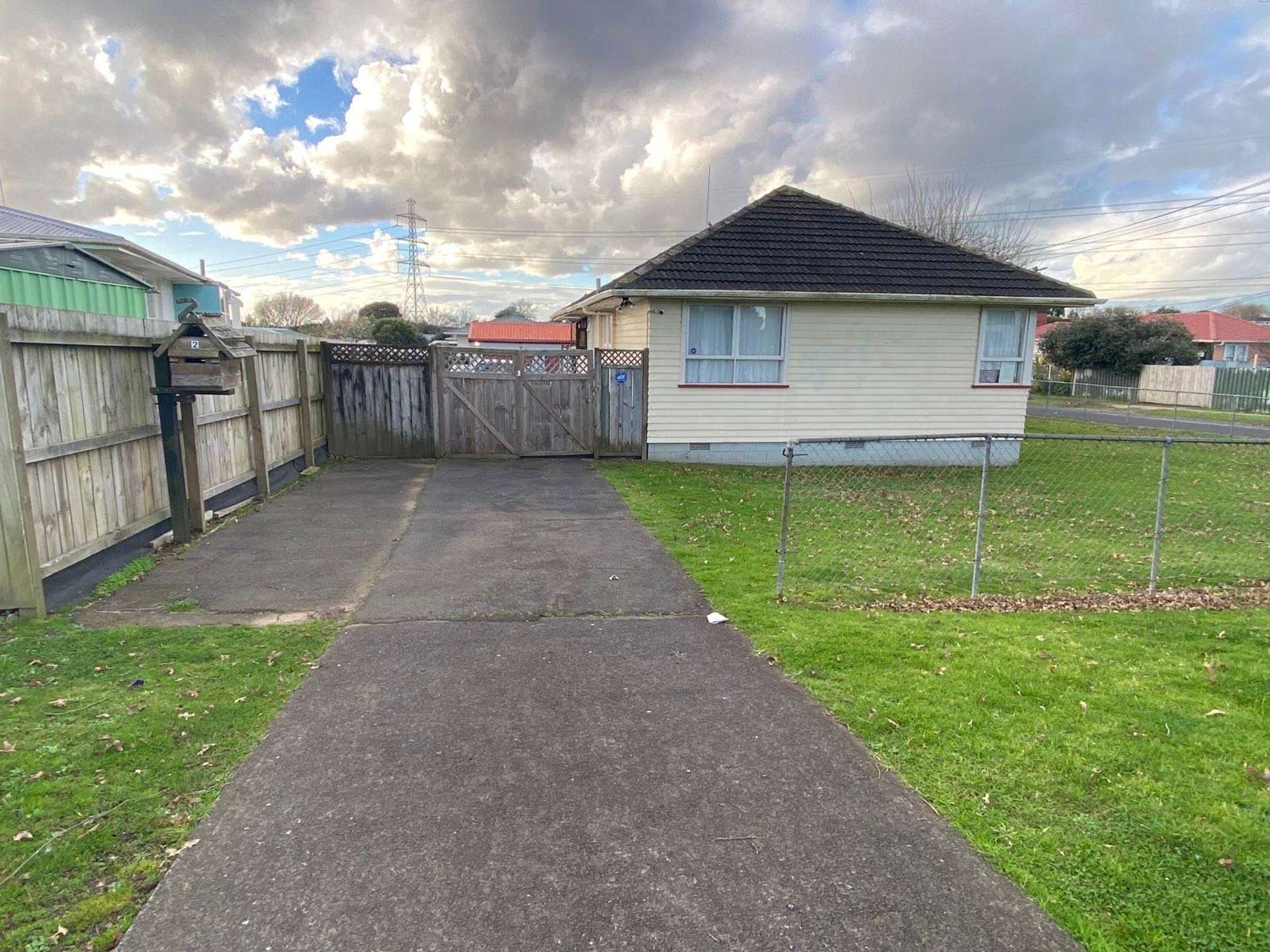 2 Emerson Road Clover Park_0