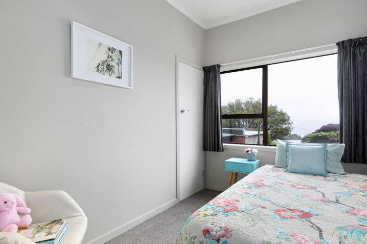 127 Larnach Road Vauxhall_17