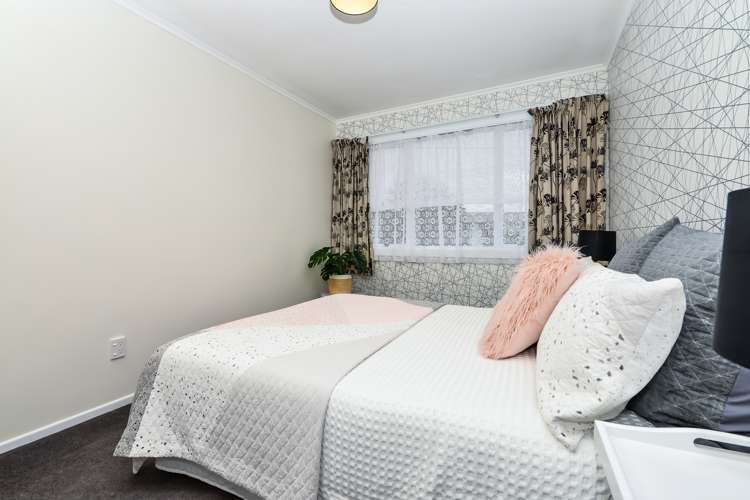 20 Te Anau Place Glenview_13