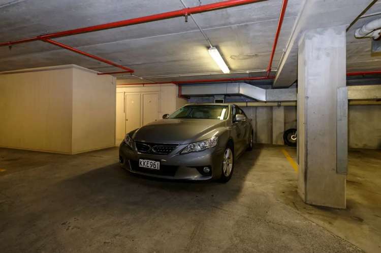 8D/117 Victoria Street West Auckland Central_15