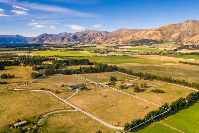 197 Loess Lane Hawea Flat_2