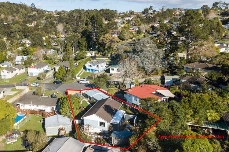 15 Pitcher Place Glen Eden_24