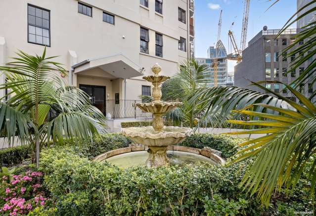 5m/23 Emily Place Auckland Central_4