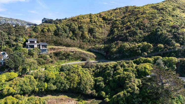 24 - 38 Malvern Road Ngauranga_3