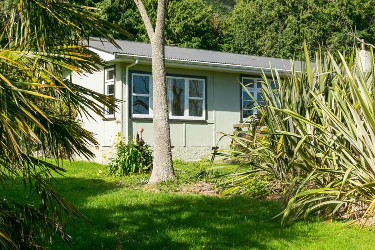 5582 Kenepuru Road Kenepuru Sound_18