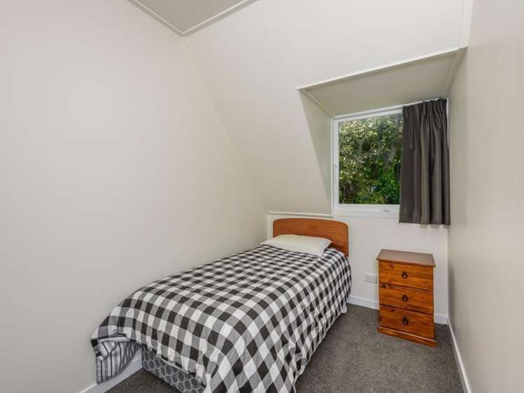 13/46 Hiropi Street Newtown_9