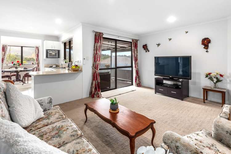 16 Maxwell Place Kamo_6