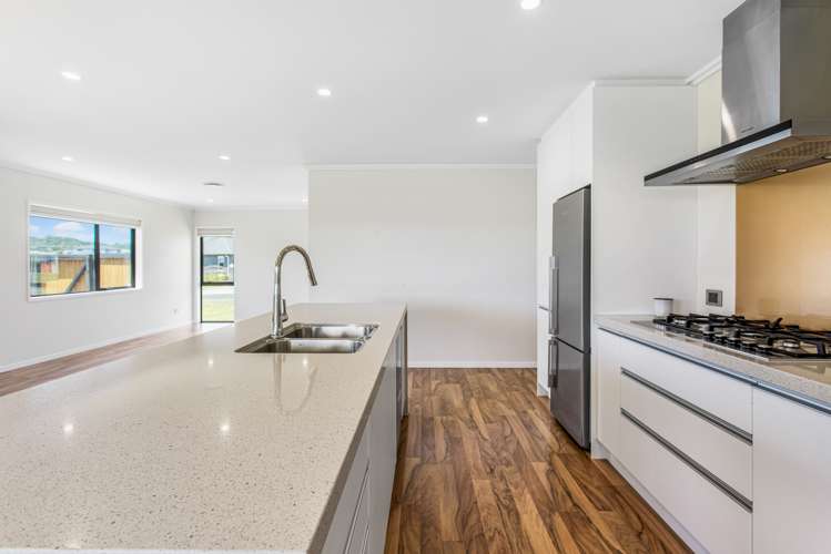 8 Hooton Drive Kumeu_15