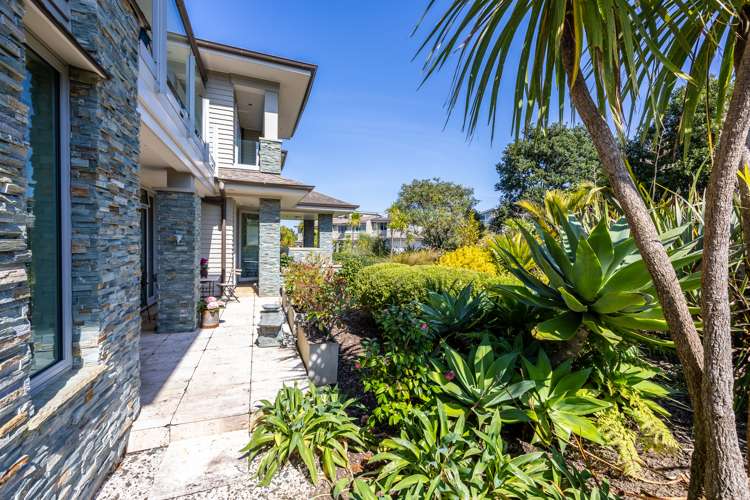 1 Little Compton Mews Snells Beach_31