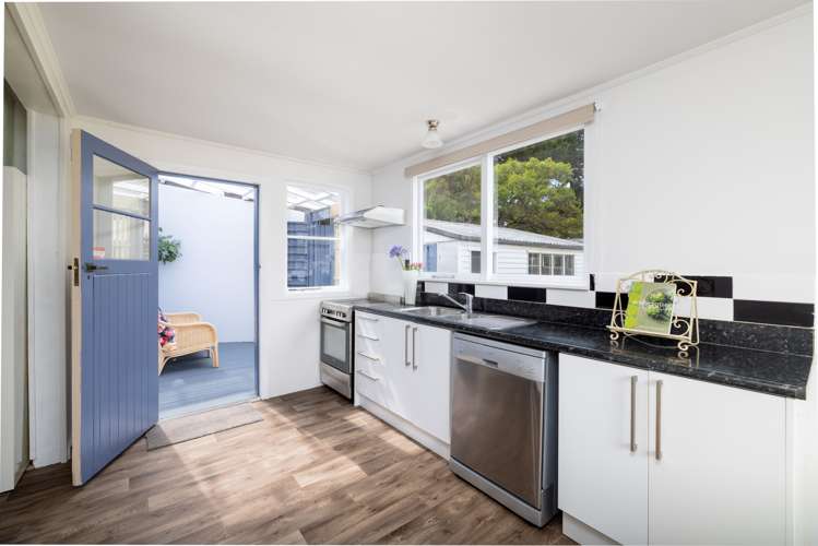 39 Bowhill Road New Brighton_7