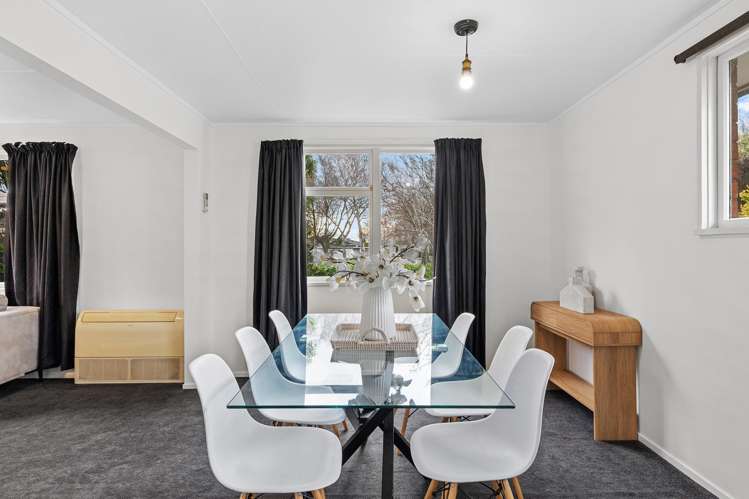 38 Clivedon Place Redwood_8