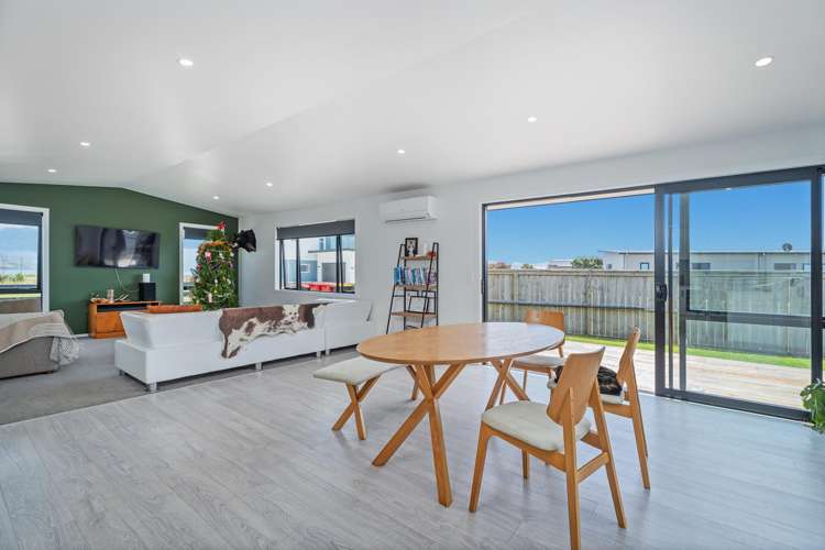 2 Kotare Way Matarangi Beach_15