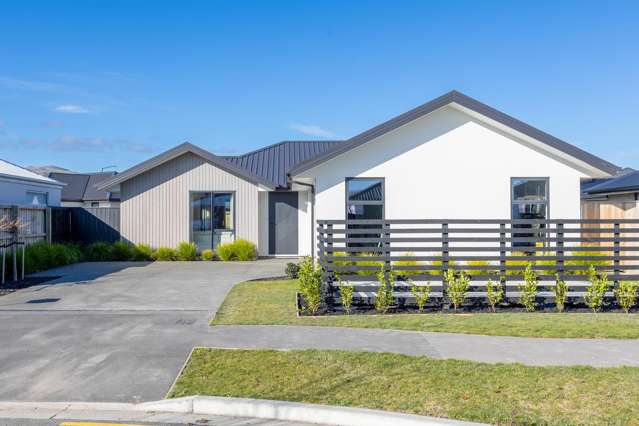 Thomas Rickerby - Timeless, Trendy, Move-In Ready
