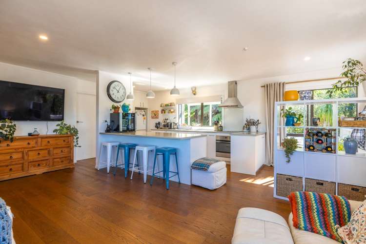 29 Beresford Avenue Surfdale_10