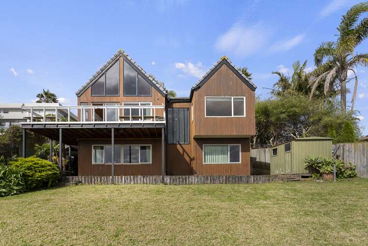 61 Takutai Avenue Half Moon Bay_24