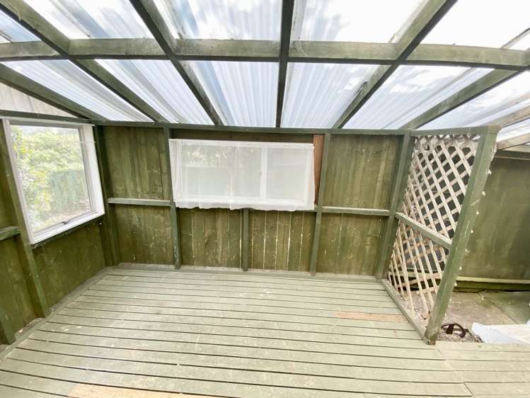 44 Universal Drive Henderson_12