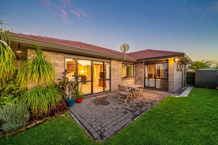 2/7 Mirabell Place Golflands_16