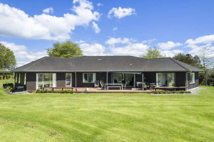 135 Drury Hills Road Drury_22