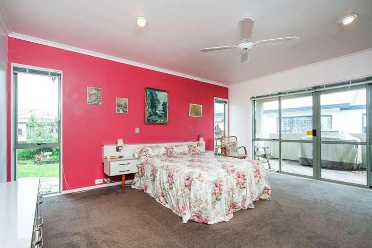 37 Spinnaker Drive Te Atatu Peninsula_9