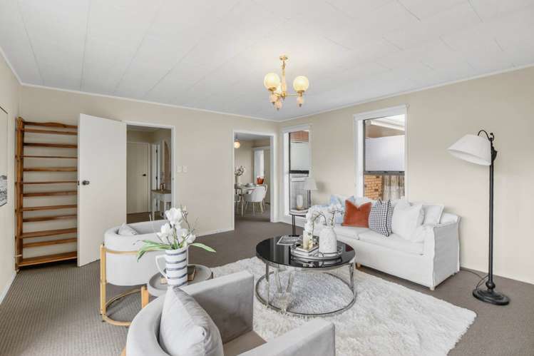 52 Jandell Crescent Bucklands Beach_8