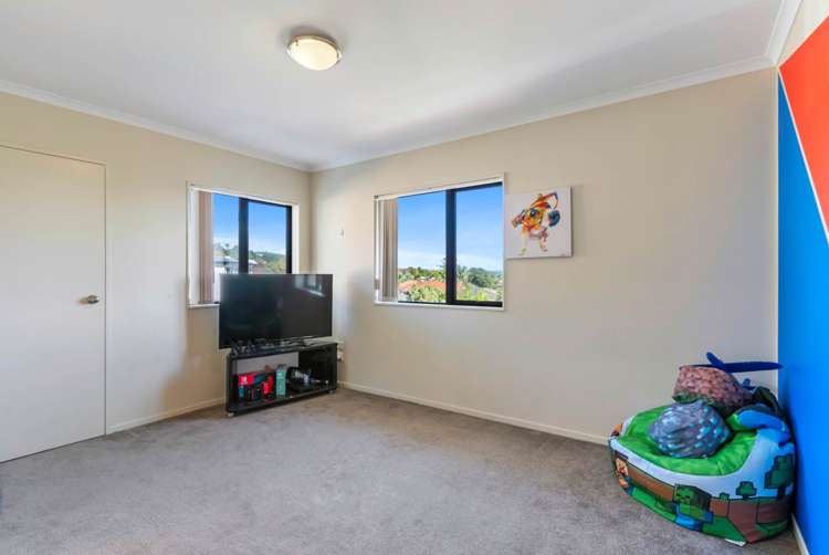 156 Keri Vista Rise Papakura_11