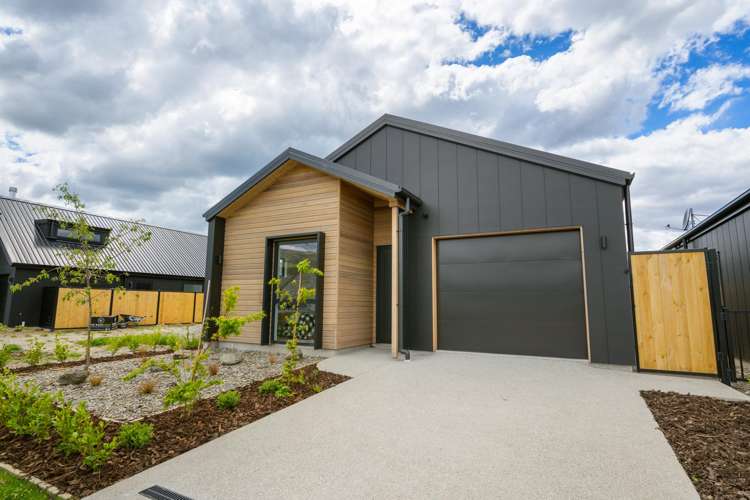 117 Wooing Tree Avenue Cromwell_23