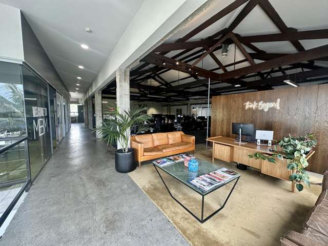 Creative Office at Iconic Kingsland Address