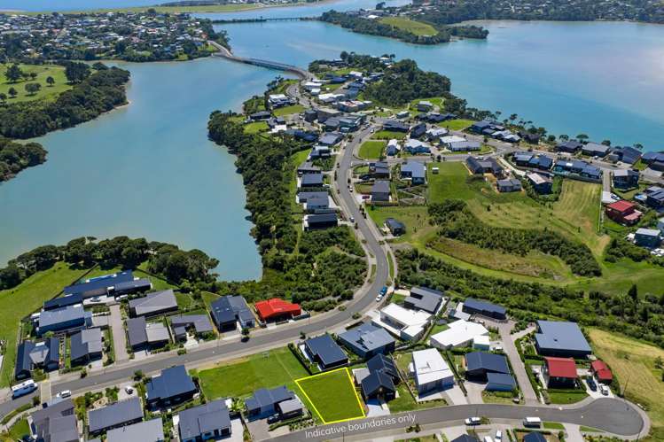 9 Maataitai Road Raglan_6