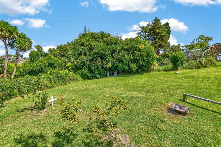 2 View Street Maungaturoto_21