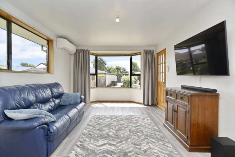 1/9 Palamino Place Woolston_5