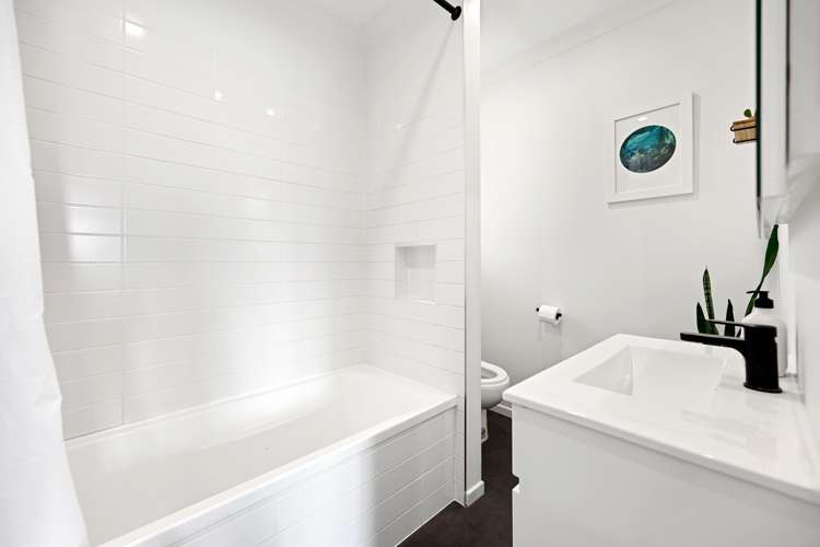 69 Ranui Street Dinsdale_9