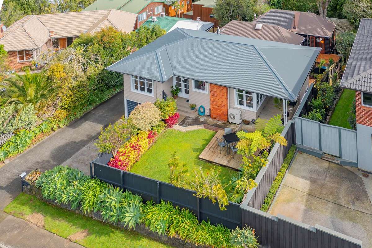 80-80A Queenstown Road_0