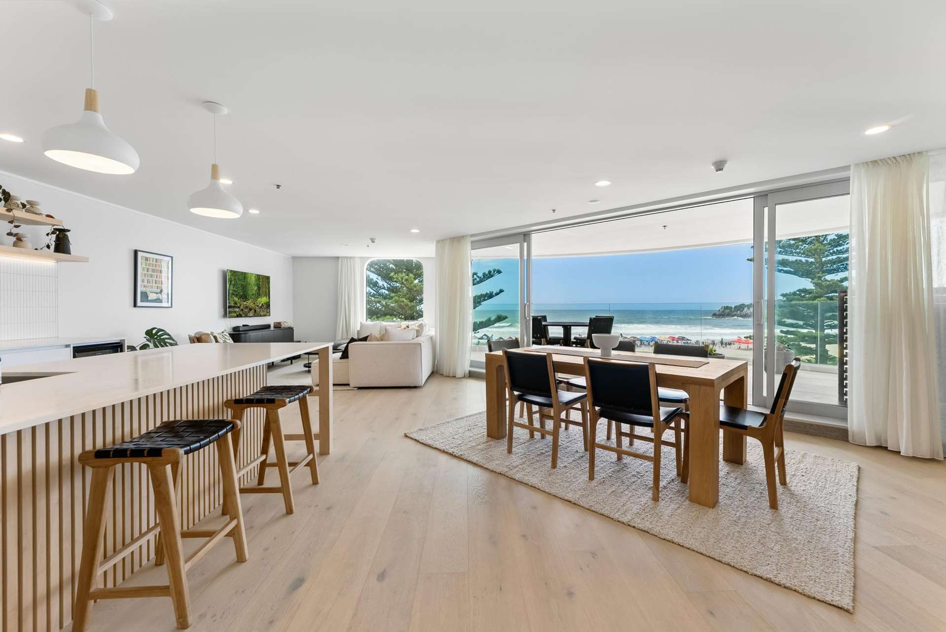 3B/2 Marine Parade Mt Maunganui_0