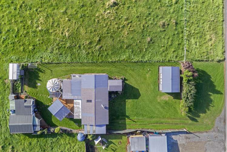 3 Banks Street Tolaga Bay_16