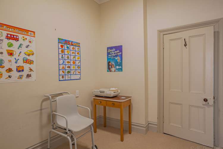 68 High Street Kensington_10