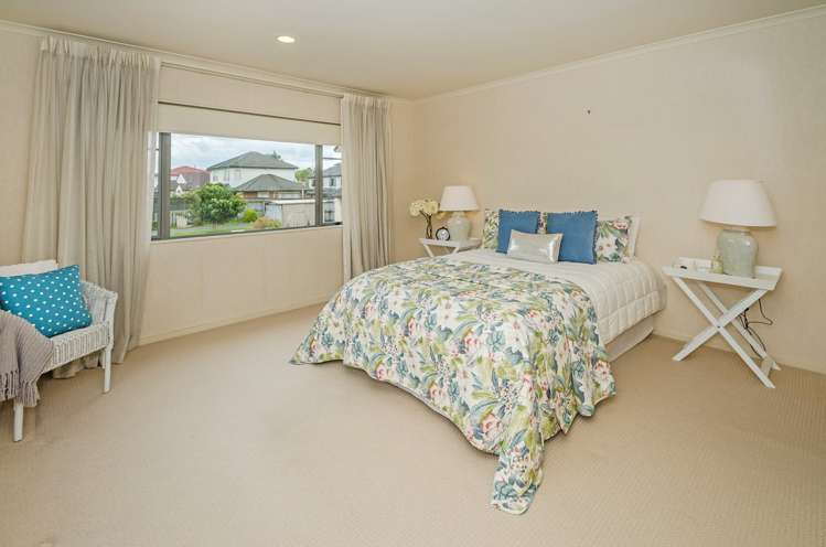 13 William Woods Court Flat Bush_14