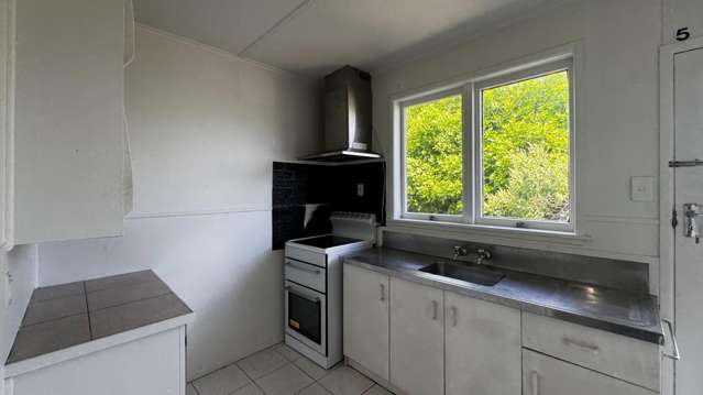 2/11 Atkinson Avenue 10057_1