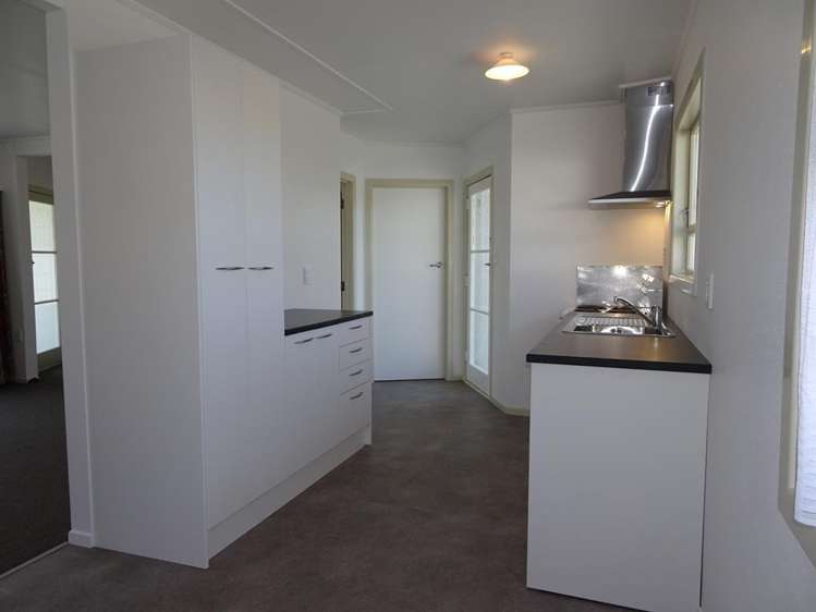 12 Birkenhead Crescent 10480_2