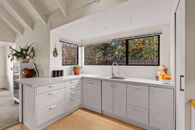 8 Langstone Street Welcome Bay_2