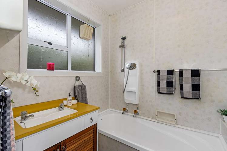 4 Blossomdale Place Bishopdale_10