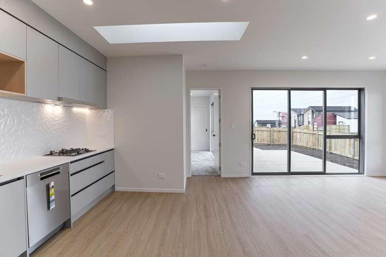 17 Puwha Street Massey_7