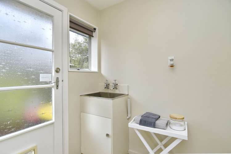 1/18 Kawau Crescent Bromley_15