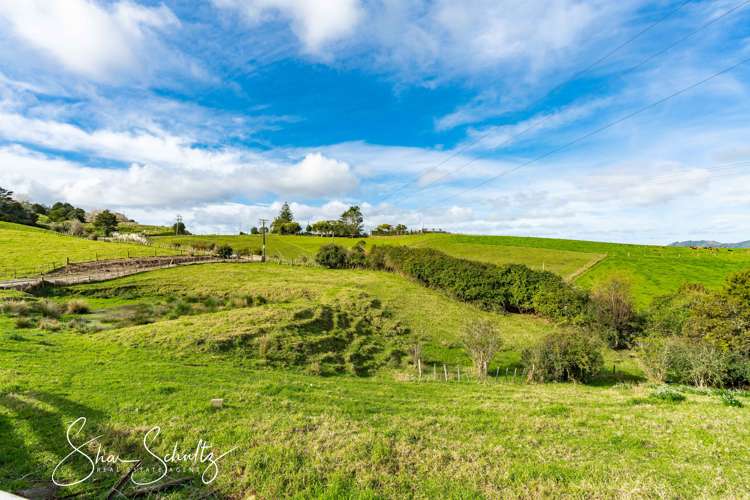 1 Kirk Road Maungaturoto_29