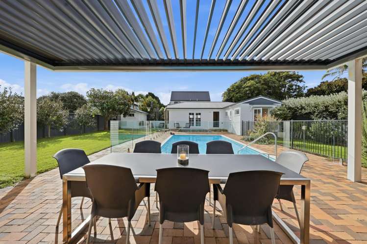 23 Fairholme Avenue Epsom_16
