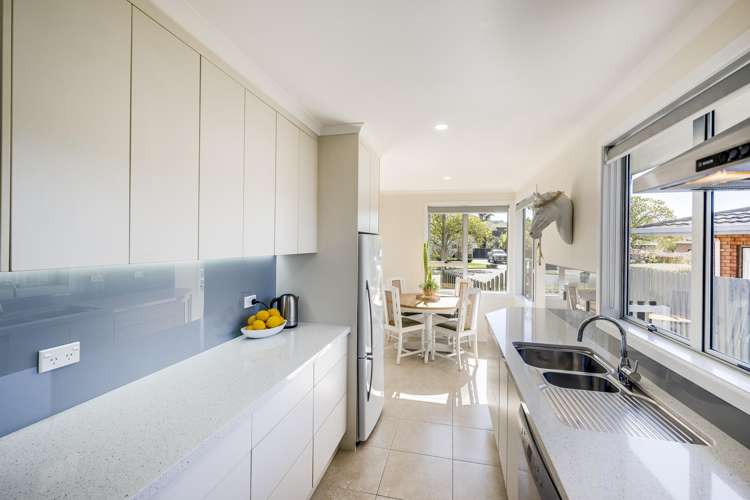 8 Brown Street Taradale_6