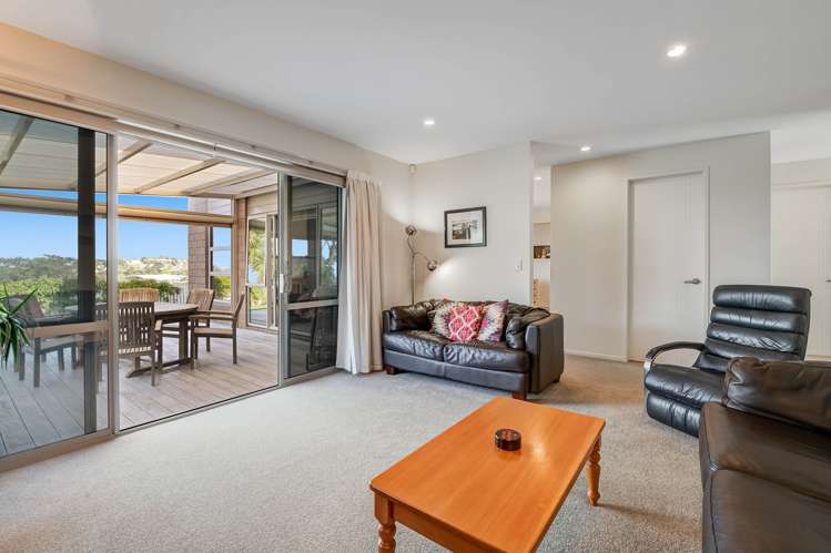 6 Portland Park Road Silverdale_5