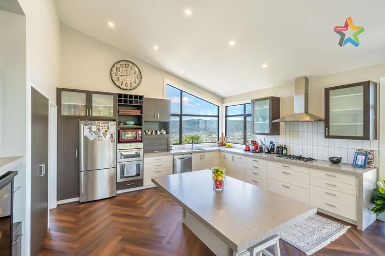 13a Winifred Way Belmont_16